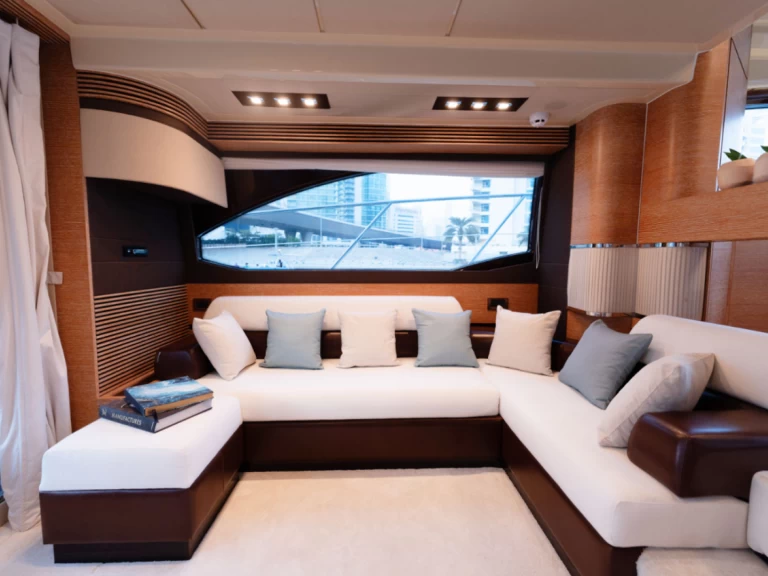 Vermietung Yacht Azimut mit Führerschein