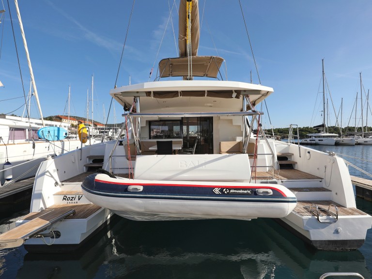 Katamaran mit oder ohne Skipper Bali mieten in Rogoznica