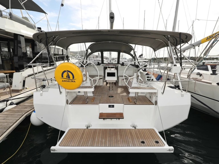 Segelboot mieten in Šibenik - Bavaria Bavaria C42