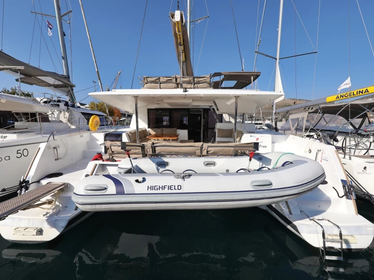 YachtCharter in Sveti Filip i Jakov - Fountaine Pajot Saba 50 auf SamBoat