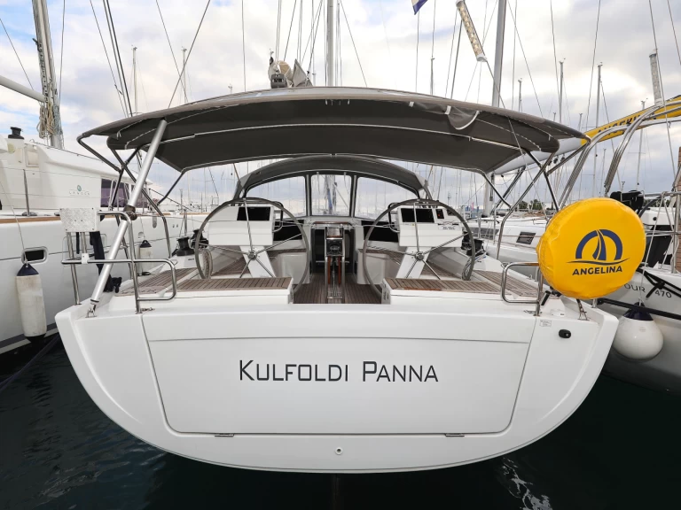 YachtCharter in Sveti Filip i Jakov - Hanse Hanse 455 auf SamBoat