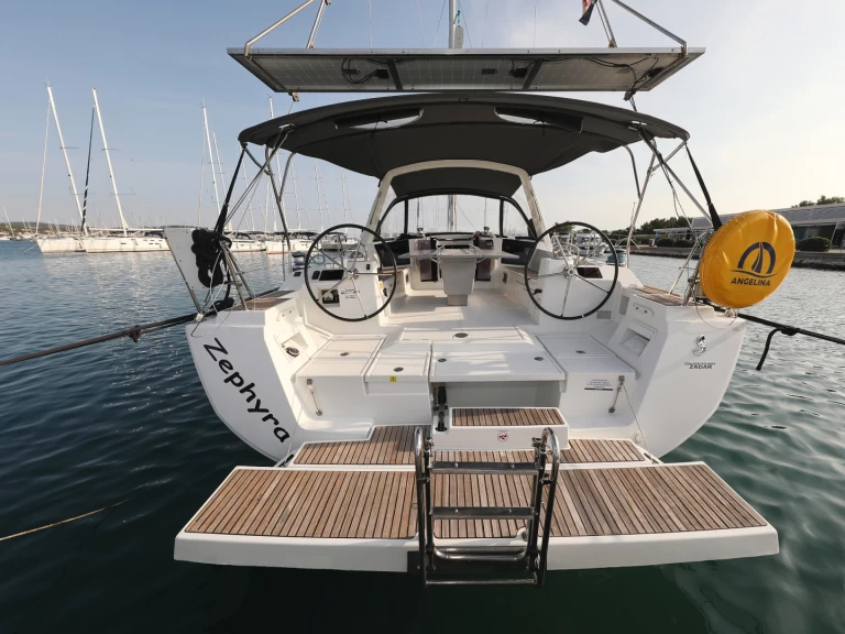 Vermietung Segelboot Bénéteau mit Führerschein