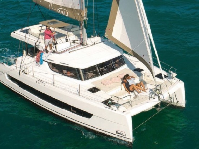 Bootsverleih Bali Bali Catspace Voile Nidri Samboat