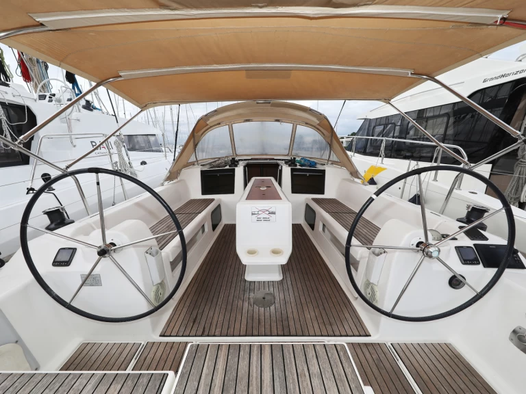 Segelboot mit oder ohne Skipper Dufour mieten in Sveti Filip i Jakov