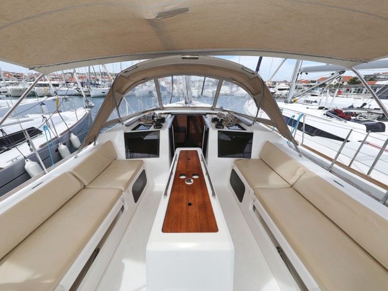 YachtCharter in Trogir - Dufour Dufour 412 Grand Large auf SamBoat
