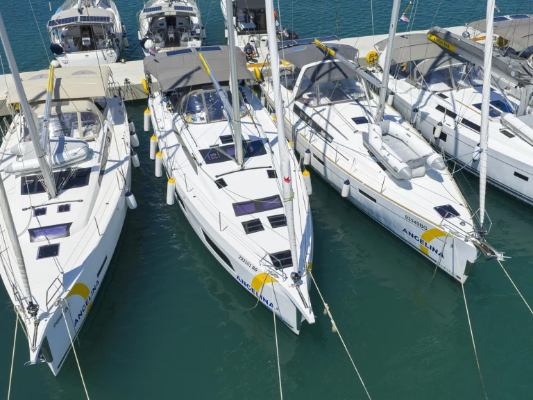 Segelboot mieten in Sveti Filip i Jakov - Dufour Dufour 44