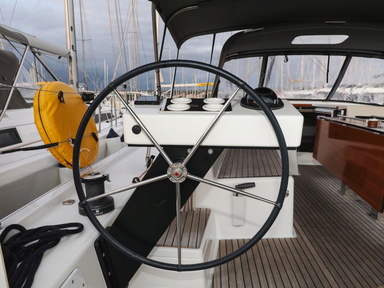 Boot mieten Trogir günstig Dufour 470