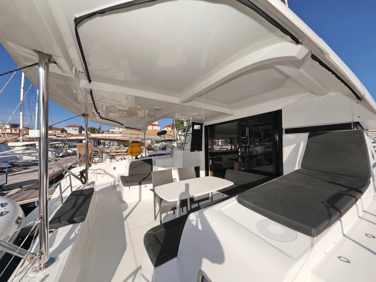 Vermietung Katamaran Lagoon mit Führerschein