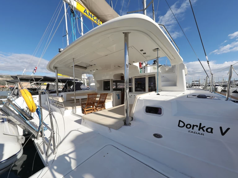 Bootsverleih Lagoon Lagoon 450 Šibenik Samboat