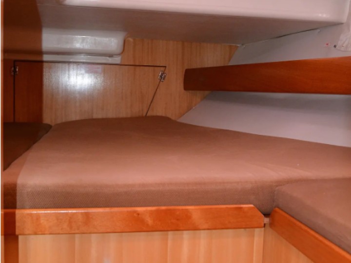 Bavaria Cruiser 46 mieten Ávdira