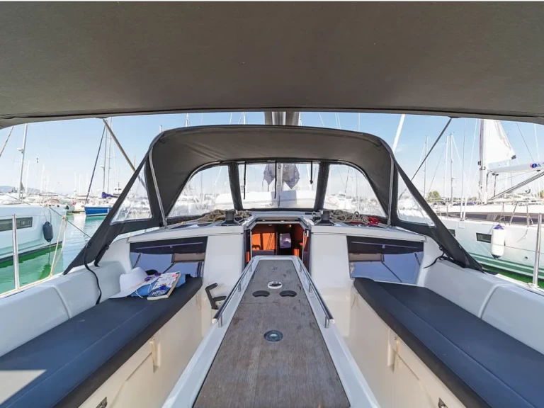 Boot mieten Ávdira günstig Dufour 430