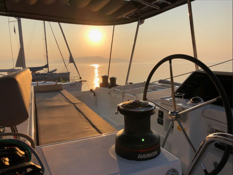 Katamaran mit oder ohne Skipper Lagoon mieten in Lefkáda