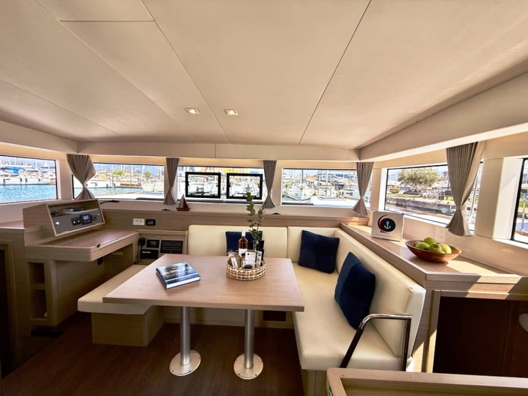 Bootsverleih Lagoon Lagoon 40 Nidri Samboat