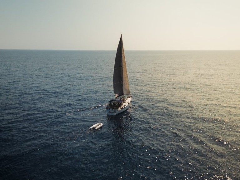 YachtCharter in Capo d'Orlando - Bénéteau Beneteau 50 auf SamBoat