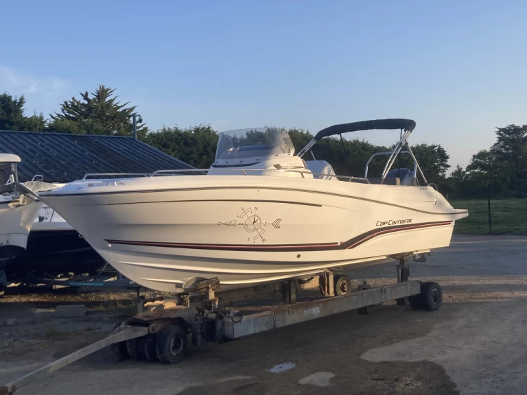 YachtCharter in Arzon - Jeanneau Cap Camarat 7.5 CC auf SamBoat