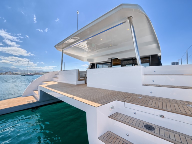 Vermietung Katamaran Luna mit Führerschein