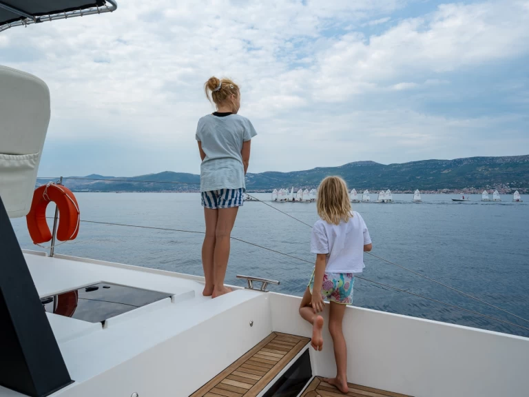 Bootsverleih Luna Luna 47 Power Split Samboat