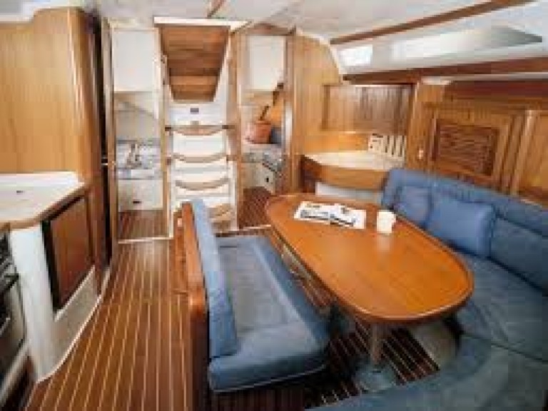 Segelboot mit oder ohne Skipper Catalina Yachts mieten in Genua 