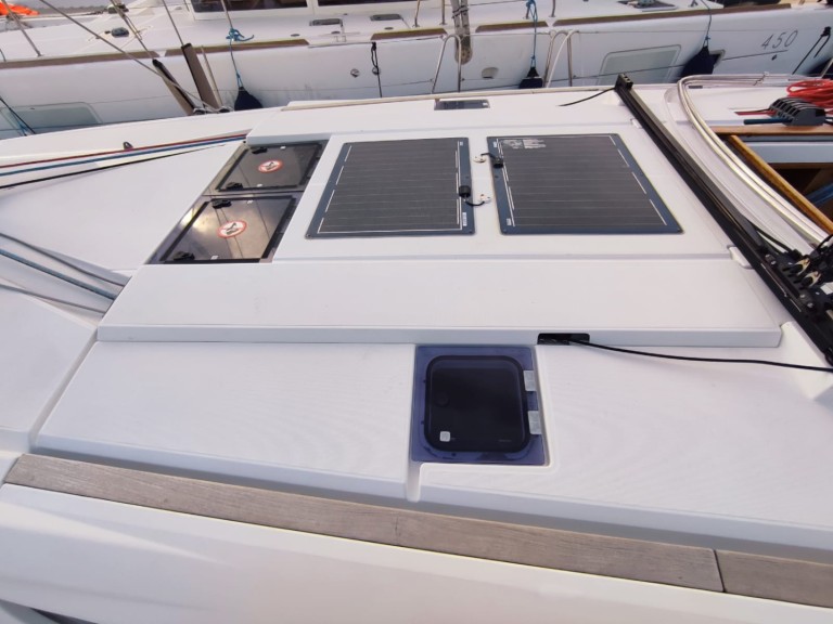 Bootsverleih Jeanneau Sun Odyssey 519 Lavrion Samboat