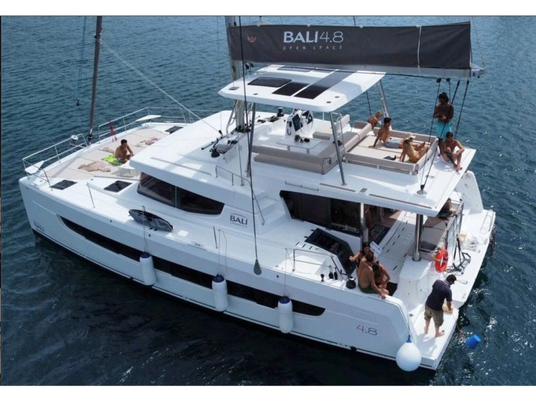 YachtCharter in Vibo Marina - Bali Bali 4.8 auf SamBoat