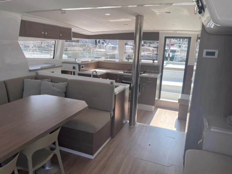 Vermietung Katamaran Bali mit Führerschein