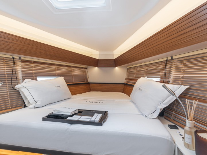 Boot mieten Piräus günstig Italia Yachts 12.98