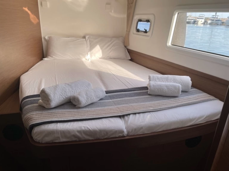 YachtCharter in Álimos - Lagoon Lagoon 42 auf SamBoat