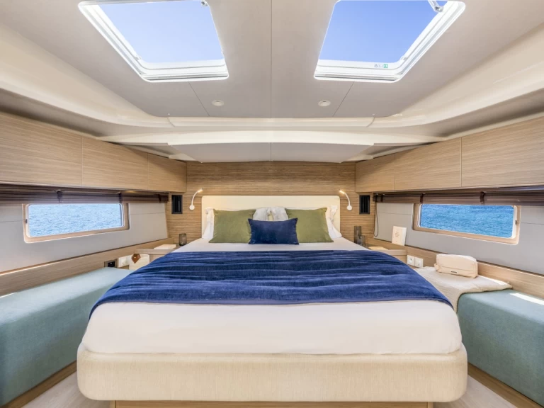 Bénéteau Oceanis 52 (owner version) mieten Split