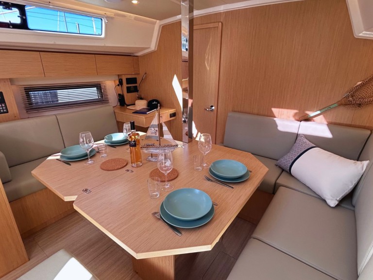 Bavaria Bavaria C42 mieten Port Grimaud