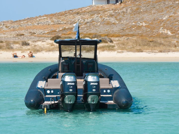 Schlauchboot mit oder ohne Skipper Technohull mieten in Órmos Bay