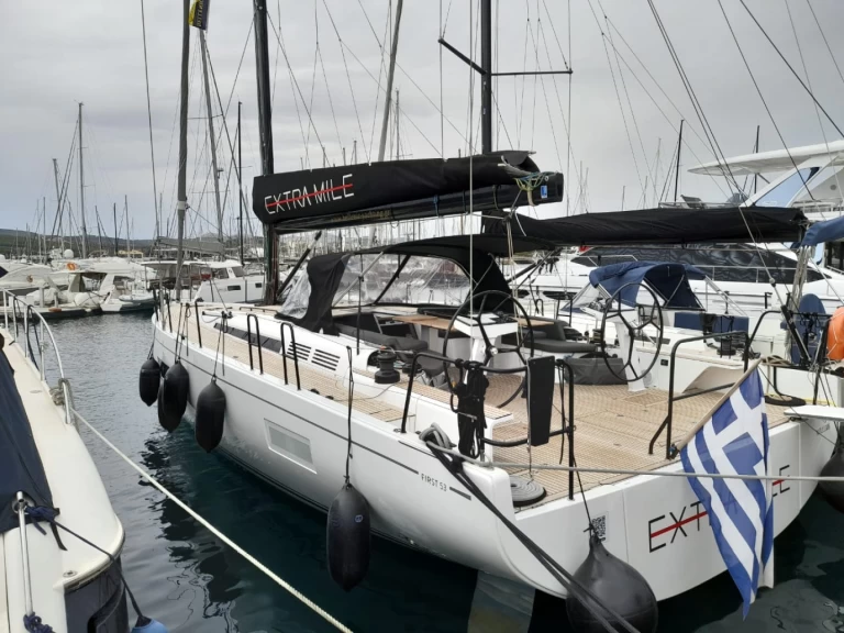 Bootsverleih Bénéteau First 53 Lavrion Samboat