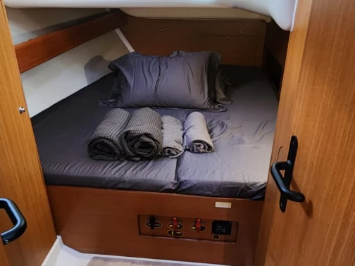 Vermietung Segelboot Bénéteau mit Führerschein