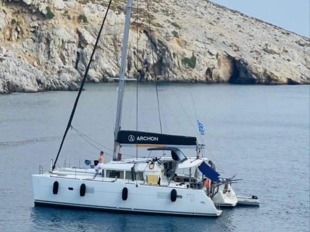 YachtCharter in Rhodos - Lagoon Lagoon 400 S2 auf SamBoat