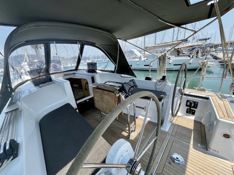 YachtCharter in Lefkáda - Hanse Hanse 348 auf SamBoat