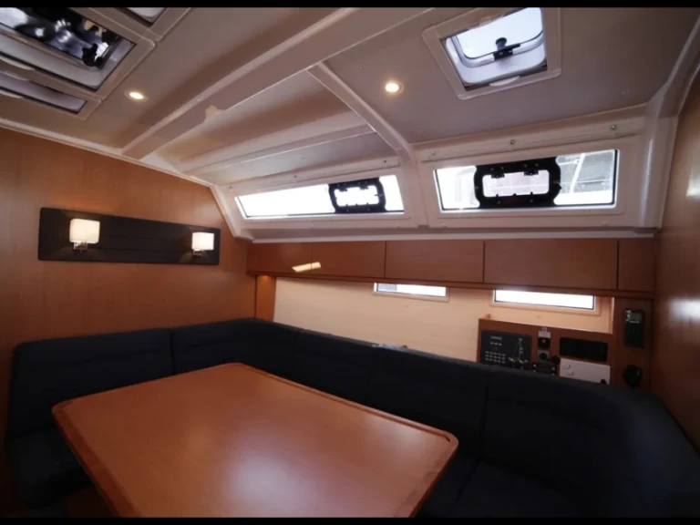 Vermietung Segelboot Bavaria mit Führerschein