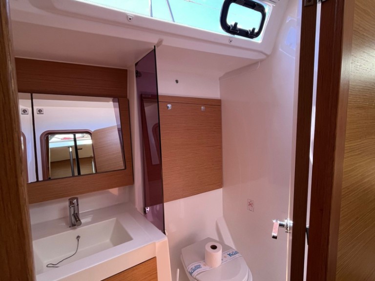 Dufour Dufour 56 Exclusive mieten Šibenik