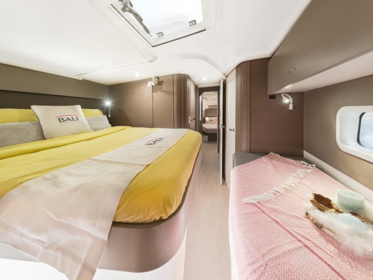 Boot mieten Capo d'Orlando günstig Bali Catspace 2025