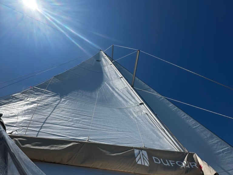 Ein Dufour Dufour 430 Grand Large mieten in Palermo