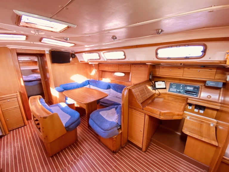 Bavaria Cruiser 46 mieten Lefkáda