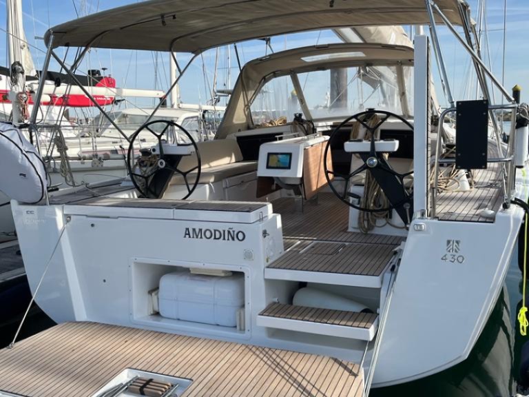 Segelboot mit oder ohne Skipper Dufour mieten in Baiona