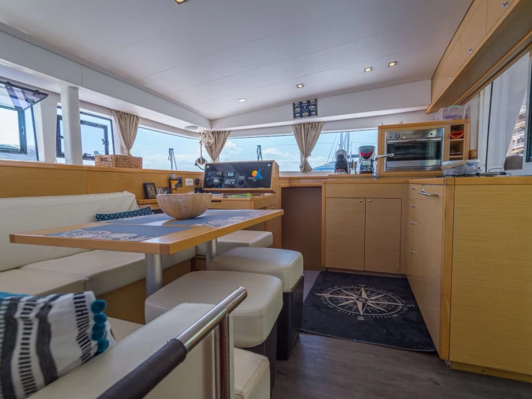 Lagoon Lagoon 400 S2 mieten Volos