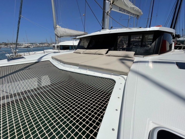 Bootsverleih Fountaine Pajot Lucia 40 San Miguel De Abona Samboat