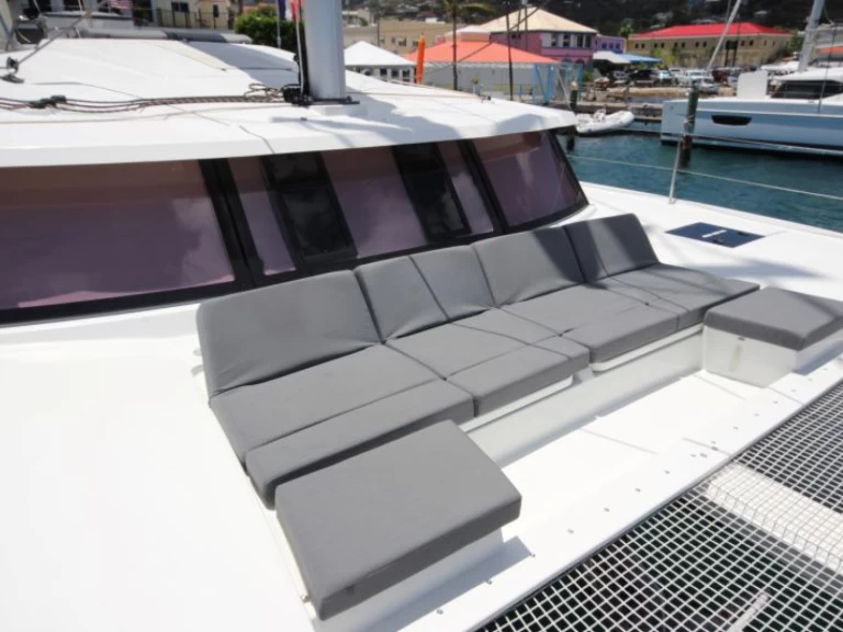 Fountaine Pajot Astrea 42 mieten Road Town