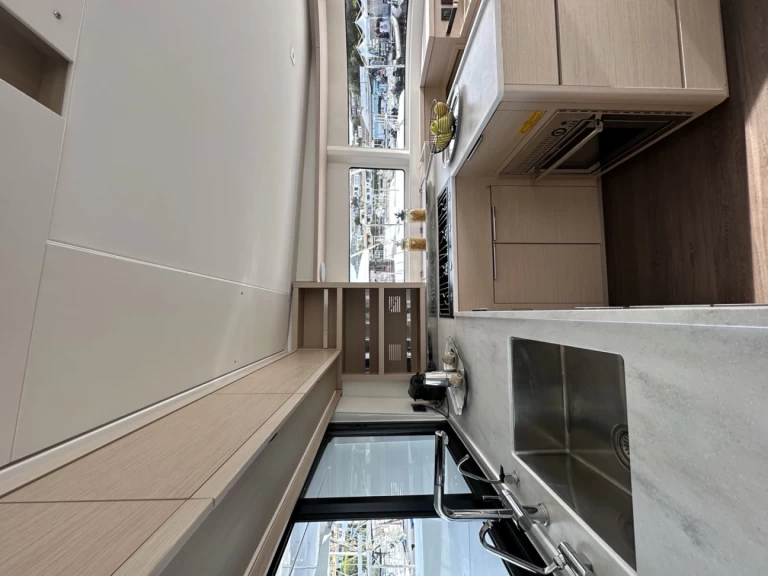 YachtCharter in Cugnana Verde - Lagoon Lagoon 46 auf SamBoat