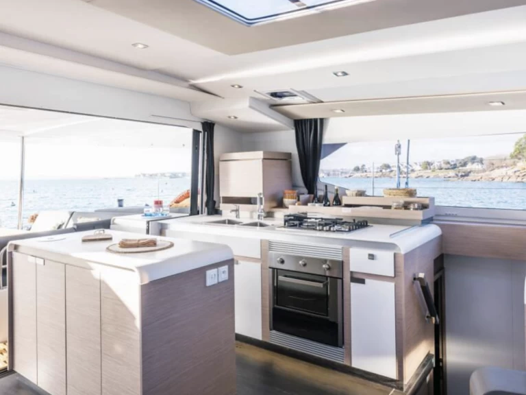 Ein Fountaine Pajot Aura 51 mieten in Porto-Vecchio