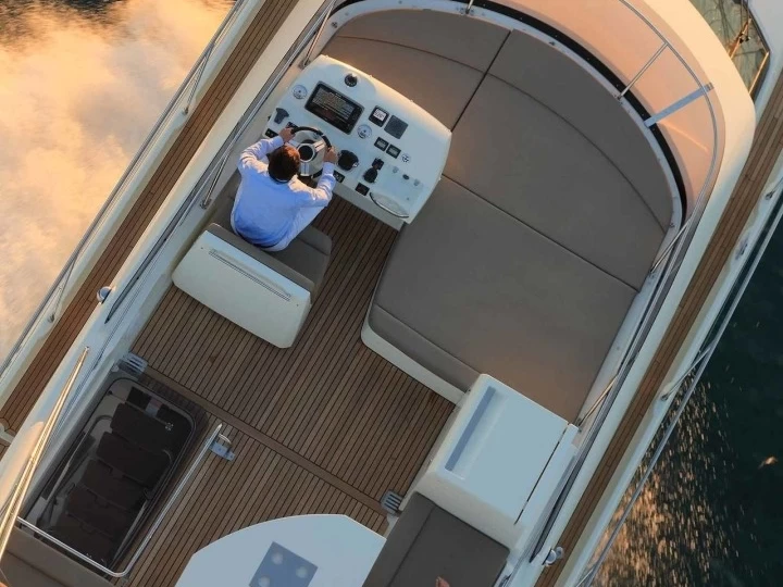 Motorboot mieten in Giardini-Naxos - Prestige Prestige 450 Fly