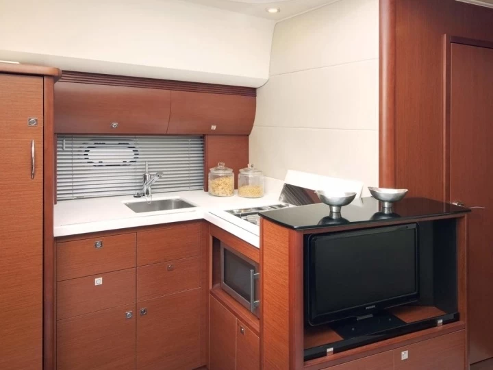 Motorboot mieten in Giardini-Naxos zum besten Preis