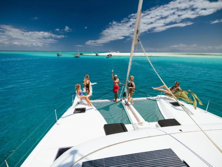 Boot mieten Kendwa günstig Custom made