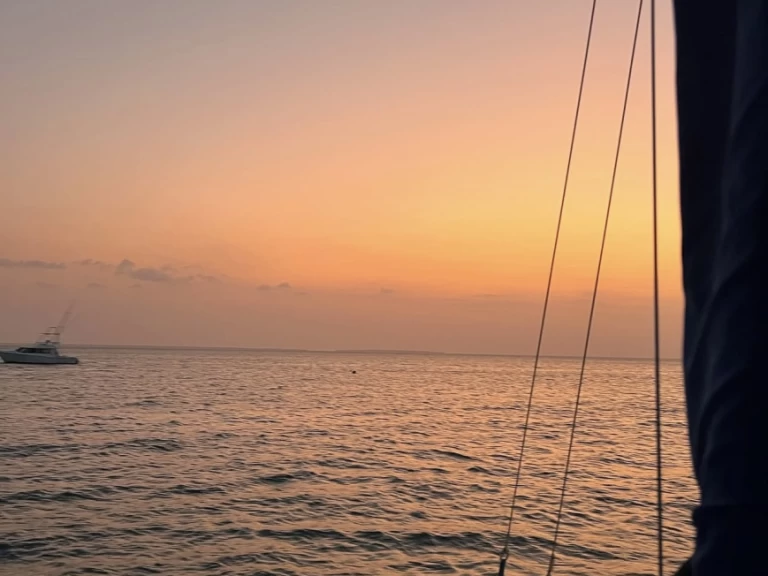 Custom Made Custom made mieten Kendwa