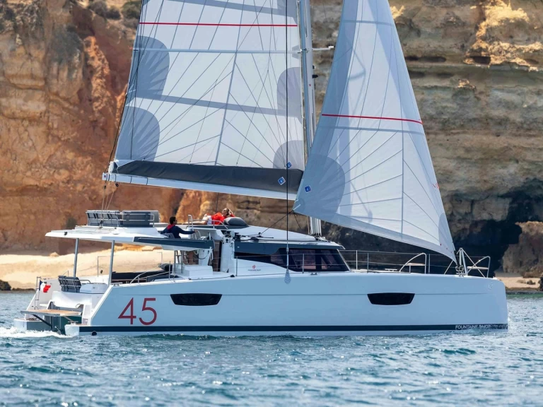 Katamaran mieten in Procida - Fountaine Pajot Elba 45